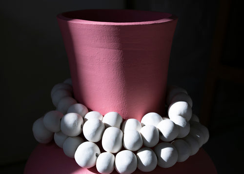 Femme Fatale — Vase I
